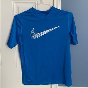 Nike t shirt
